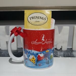 New Laura Secord Limited Edition Holiday Mug with Assorted Teas